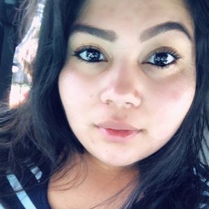 Meet your Posher, Reyna